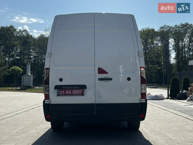 Белый Рено Мастер, объемом двигателя 2.3 л и пробегом 220 тыс. км за 22300 $, фото 17 на Automoto.ua