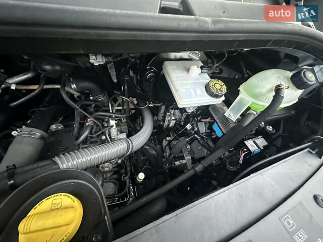 Білий Рено Мастєр, об'ємом двигуна 2.3 л та пробігом 194 тис. км за 22399 $, фото 21 на Automoto.ua