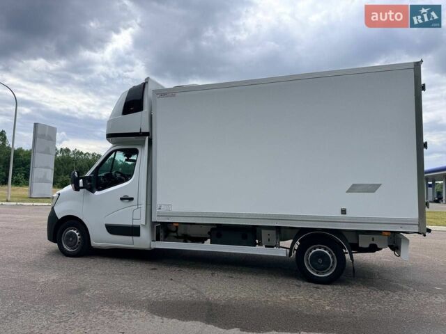 Белый Рено Мастер, объемом двигателя 2.3 л и пробегом 389 тыс. км за 25997 $, фото 25 на Automoto.ua