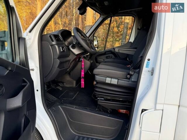 Білий Рено Мастєр, об'ємом двигуна 2.3 л та пробігом 324 тис. км за 26999 $, фото 79 на Automoto.ua