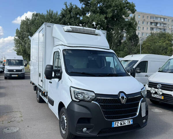 Белый Рено Мастер, объемом двигателя 2.3 л и пробегом 308 тыс. км за 26900 $, фото 12 на Automoto.ua