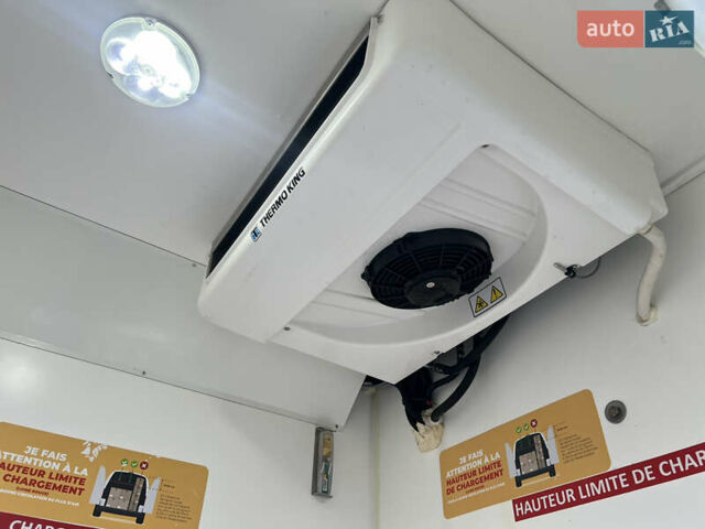 Белый Рено Мастер, объемом двигателя 2.3 л и пробегом 215 тыс. км за 19900 $, фото 24 на Automoto.ua