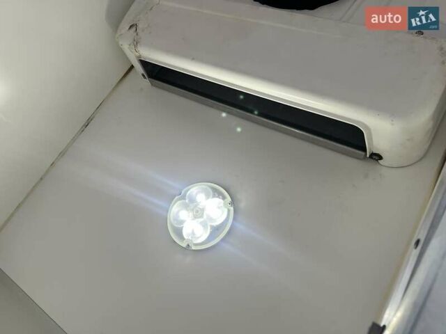 Білий Рено Мастєр, об'ємом двигуна 2.3 л та пробігом 215 тис. км за 19900 $, фото 26 на Automoto.ua