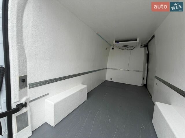 Белый Рено Мастер, объемом двигателя 0 л и пробегом 236 тыс. км за 23600 $, фото 44 на Automoto.ua