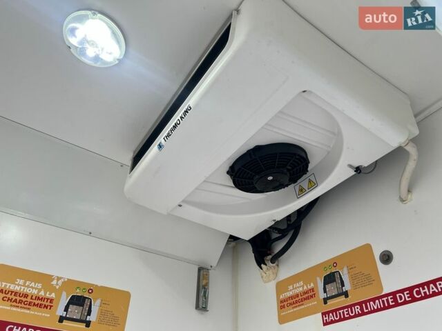 Белый Рено Мастер, объемом двигателя 2.3 л и пробегом 215 тыс. км за 19900 $, фото 24 на Automoto.ua