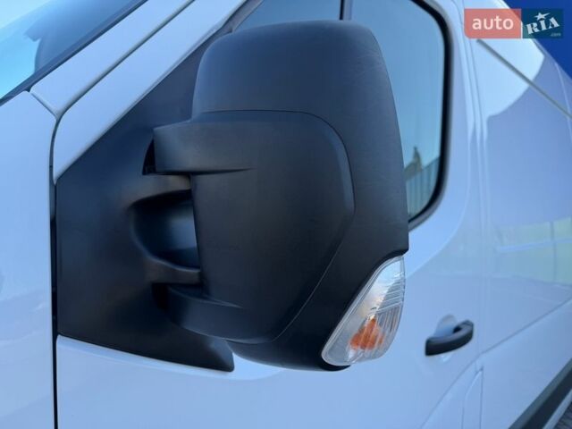 Білий Рено Мастєр, об'ємом двигуна 0 л та пробігом 231 тис. км за 22900 $, фото 13 на Automoto.ua