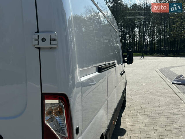 Белый Рено Мастер, объемом двигателя 2.3 л и пробегом 220 тыс. км за 22300 $, фото 19 на Automoto.ua