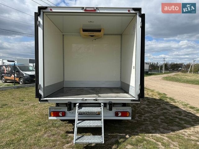 Белый Рено Мастер, объемом двигателя 2.3 л и пробегом 288 тыс. км за 27600 $, фото 19 на Automoto.ua