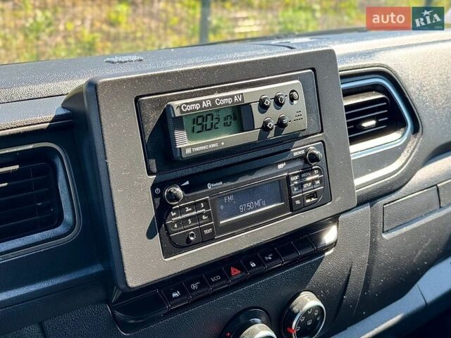 Белый Рено Мастер, объемом двигателя 2.3 л и пробегом 227 тыс. км за 29999 $, фото 20 на Automoto.ua
