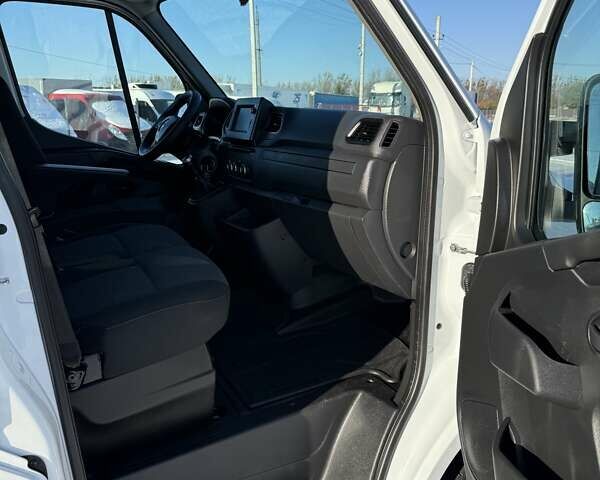 Білий Рено Мастєр, об'ємом двигуна 2.3 л та пробігом 216 тис. км за 23950 $, фото 37 на Automoto.ua