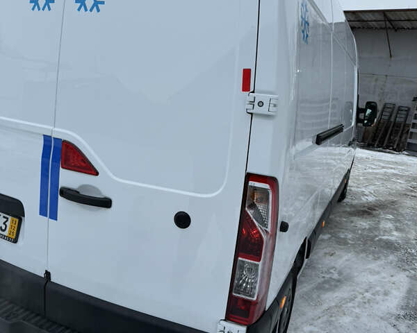 Белый Рено Мастер, объемом двигателя 0 л и пробегом 236 тыс. км за 21800 $, фото 10 на Automoto.ua