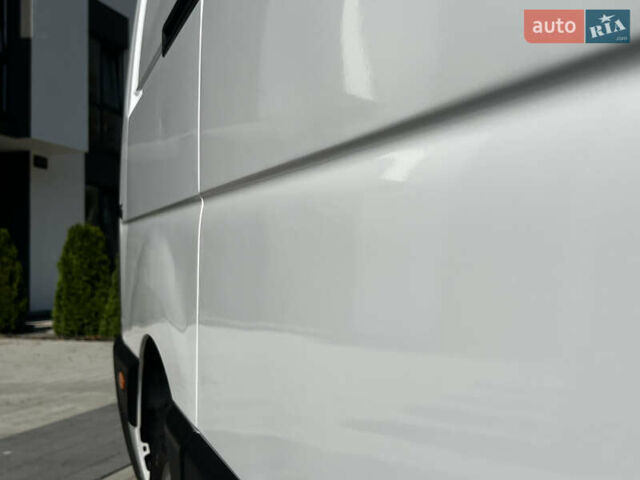 Белый Рено Мастер, объемом двигателя 2.3 л и пробегом 220 тыс. км за 22300 $, фото 16 на Automoto.ua
