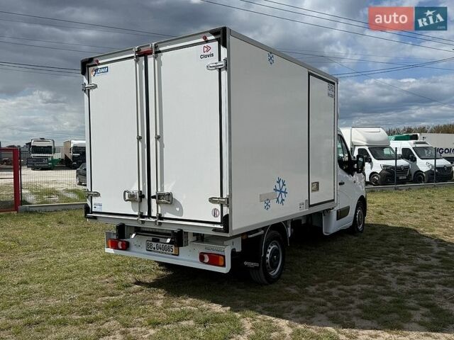 Белый Рено Мастер, объемом двигателя 2.3 л и пробегом 288 тыс. км за 27600 $, фото 16 на Automoto.ua