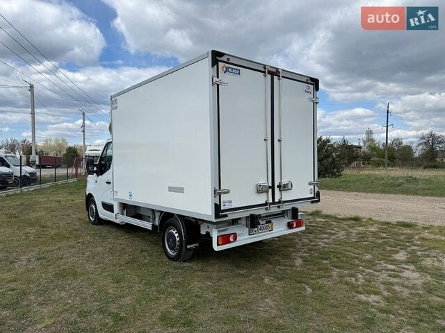 Белый Рено Мастер, объемом двигателя 2.3 л и пробегом 288 тыс. км за 27600 $, фото 12 на Automoto.ua