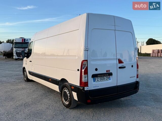 Белый Рено Мастер, объемом двигателя 2.3 л и пробегом 231 тыс. км за 29600 $, фото 19 на Automoto.ua