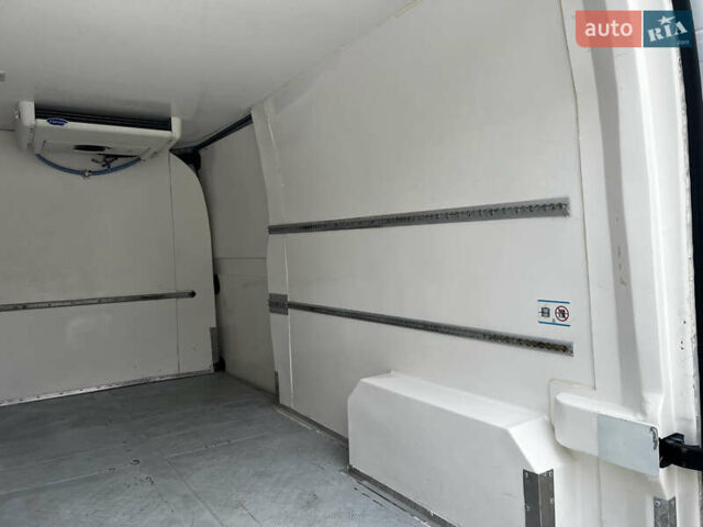 Белый Рено Мастер, объемом двигателя 2.3 л и пробегом 220 тыс. км за 22300 $, фото 24 на Automoto.ua