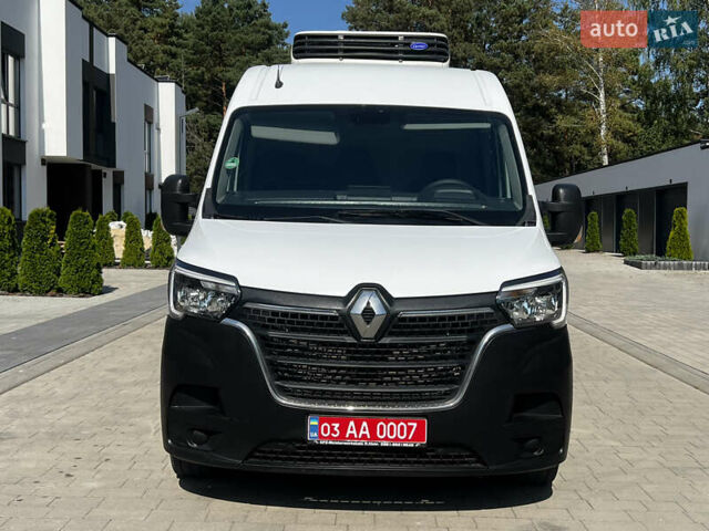 Белый Рено Мастер, объемом двигателя 2.3 л и пробегом 220 тыс. км за 22300 $, фото 10 на Automoto.ua