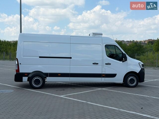 Белый Рено Мастер, объемом двигателя 2.3 л и пробегом 277 тыс. км за 23400 $, фото 10 на Automoto.ua