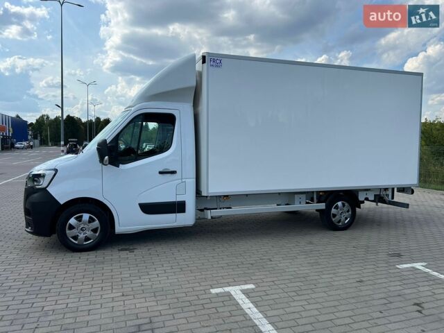 Белый Рено Мастер, объемом двигателя 2.3 л и пробегом 252 тыс. км за 26900 $, фото 3 на Automoto.ua