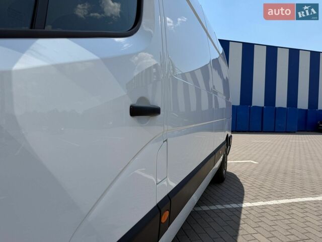 Белый Рено Мастер, объемом двигателя 2.3 л и пробегом 277 тыс. км за 23400 $, фото 32 на Automoto.ua