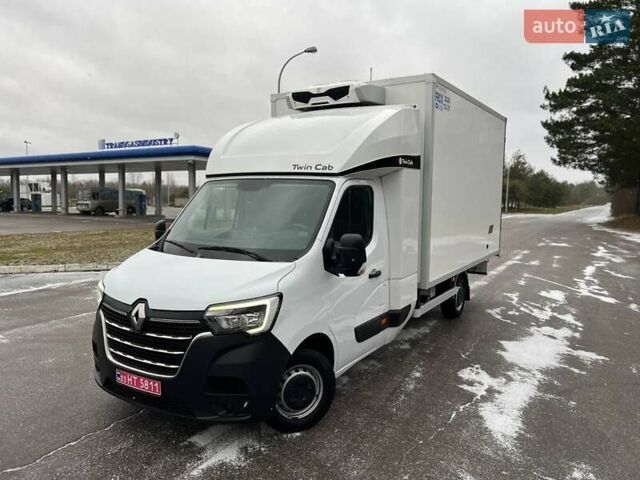Белый Рено Мастер, объемом двигателя 2.3 л и пробегом 317 тыс. км за 25999 $, фото 7 на Automoto.ua