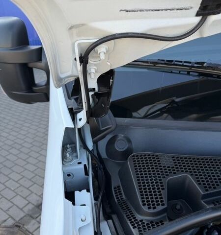 Білий Рено Мастєр, об'ємом двигуна 0 л та пробігом 231 тис. км за 22900 $, фото 63 на Automoto.ua