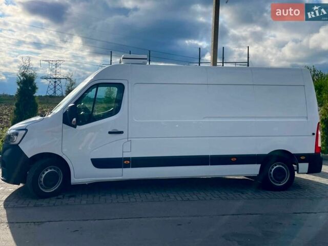 Білий Рено Мастєр, об'ємом двигуна 2.3 л та пробігом 255 тис. км за 19950 $, фото 2 на Automoto.ua