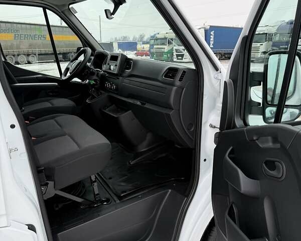 Белый Рено Мастер, объемом двигателя 2.3 л и пробегом 280 тыс. км за 27700 $, фото 37 на Automoto.ua