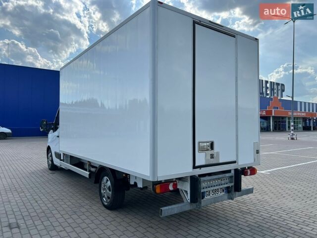 Белый Рено Мастер, объемом двигателя 2.3 л и пробегом 252 тыс. км за 26900 $, фото 6 на Automoto.ua