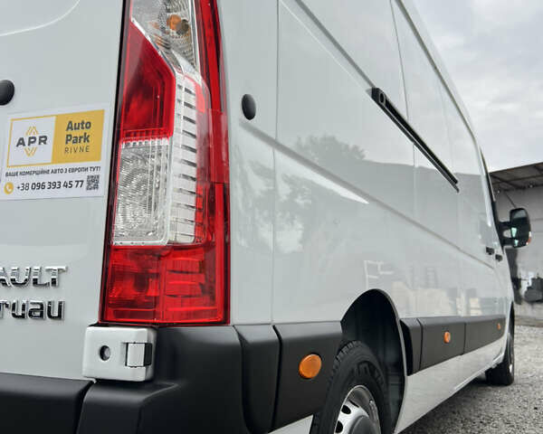 Білий Рено Мастєр, об'ємом двигуна 0 л та пробігом 154 тис. км за 23700 $, фото 5 на Automoto.ua