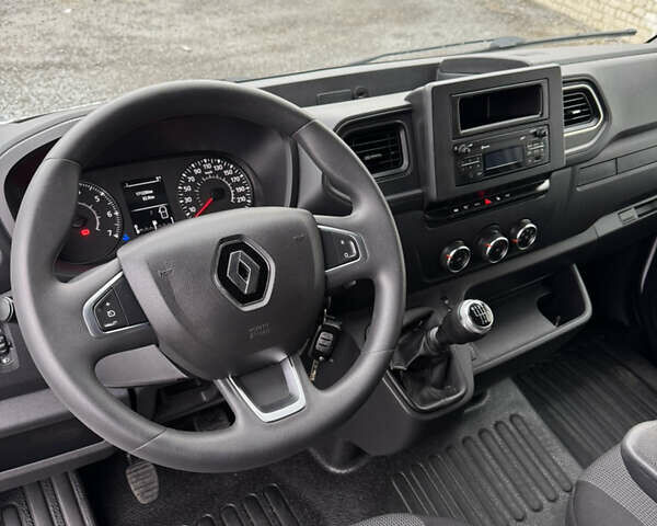 Белый Рено Мастер, объемом двигателя 0 л и пробегом 171 тыс. км за 23800 $, фото 9 на Automoto.ua