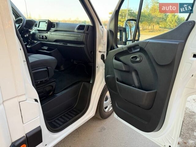 Білий Рено Мастєр, об'ємом двигуна 2.3 л та пробігом 324 тис. км за 26999 $, фото 104 на Automoto.ua