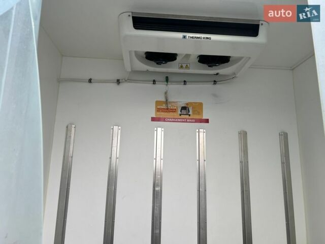 Белый Рено Мастер, объемом двигателя 2.3 л и пробегом 215 тыс. км за 19900 $, фото 22 на Automoto.ua