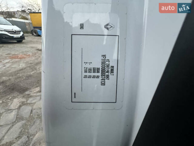 Білий Рено Мастєр, об'ємом двигуна 2.3 л та пробігом 194 тис. км за 22399 $, фото 23 на Automoto.ua