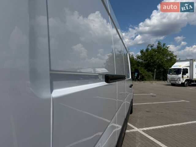 Белый Рено Мастер, объемом двигателя 2.3 л и пробегом 277 тыс. км за 23400 $, фото 28 на Automoto.ua
