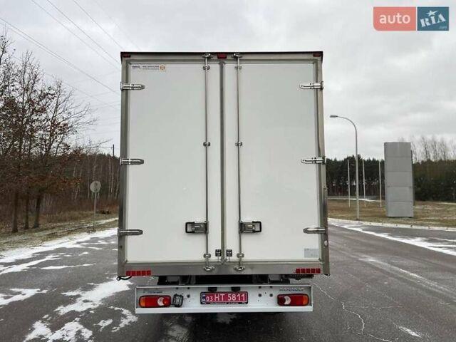 Белый Рено Мастер, объемом двигателя 2.3 л и пробегом 317 тыс. км за 25999 $, фото 79 на Automoto.ua