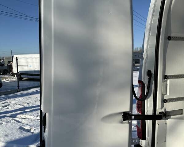 Білий Рено Мастєр, об'ємом двигуна 2.3 л та пробігом 216 тис. км за 23950 $, фото 24 на Automoto.ua