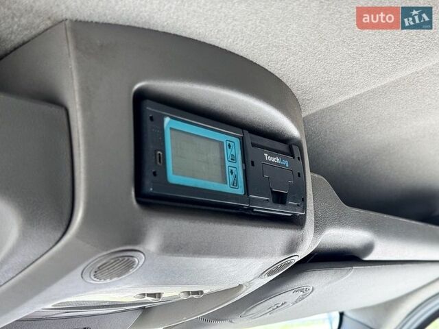Белый Рено Мастер, объемом двигателя 2.3 л и пробегом 227 тыс. км за 29999 $, фото 28 на Automoto.ua