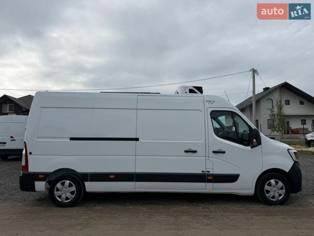 Белый Рено Мастер, объемом двигателя 2.3 л и пробегом 185 тыс. км за 25200 $, фото 6 на Automoto.ua