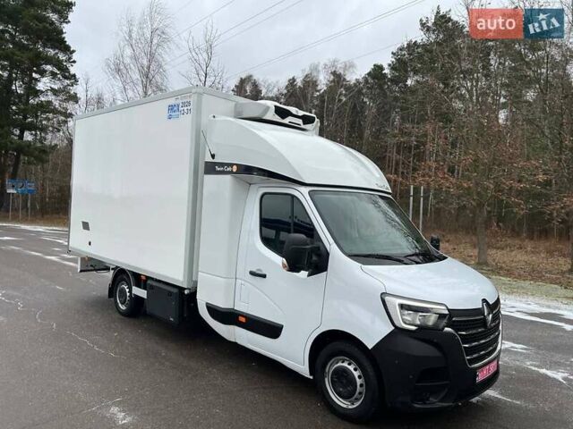 Белый Рено Мастер, объемом двигателя 2.3 л и пробегом 317 тыс. км за 25999 $, фото 8 на Automoto.ua