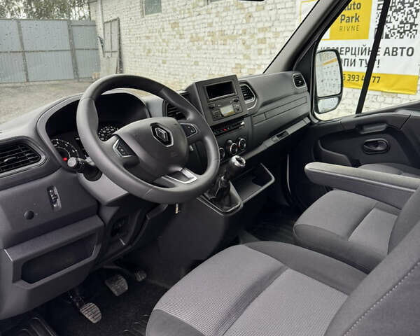 Белый Рено Мастер, объемом двигателя 0 л и пробегом 171 тыс. км за 23800 $, фото 8 на Automoto.ua