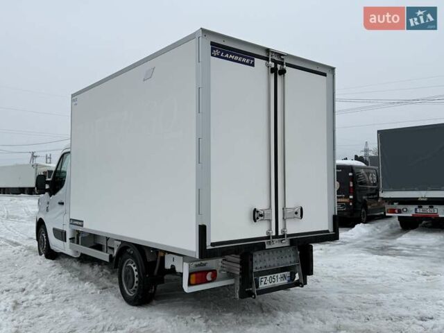 Белый Рено Мастер, объемом двигателя 2.3 л и пробегом 280 тыс. км за 27700 $, фото 5 на Automoto.ua