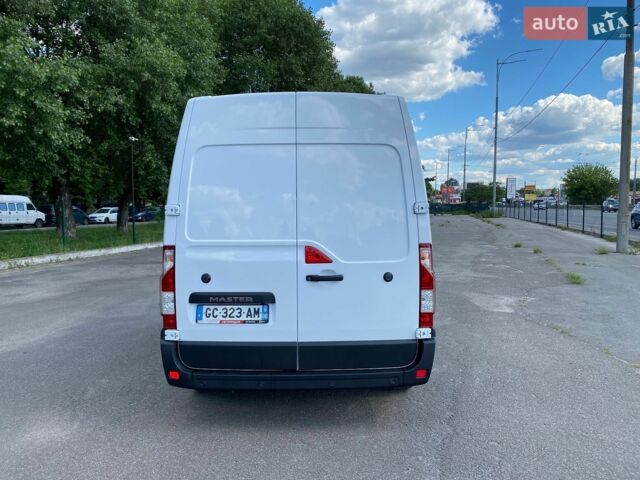 Білий Рено Мастєр, об'ємом двигуна 2.3 л та пробігом 231 тис. км за 29999 $, фото 4 на Automoto.ua