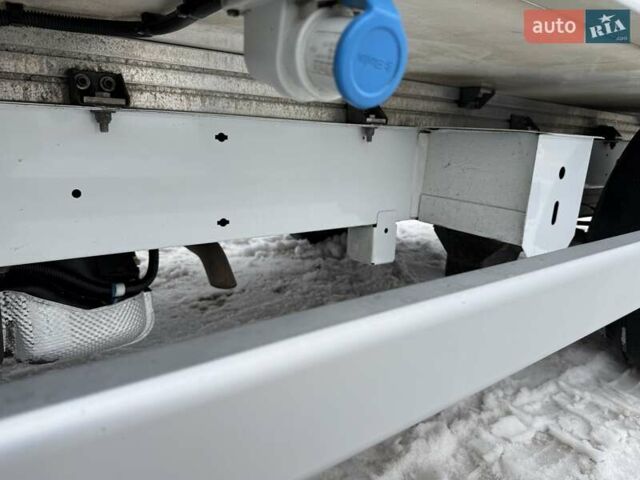 Белый Рено Мастер, объемом двигателя 2.3 л и пробегом 280 тыс. км за 27700 $, фото 23 на Automoto.ua