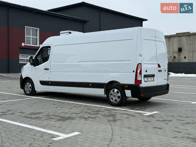 Белый Рено Мастер, объемом двигателя 2.3 л и пробегом 290 тыс. км за 22500 $, фото 6 на Automoto.ua