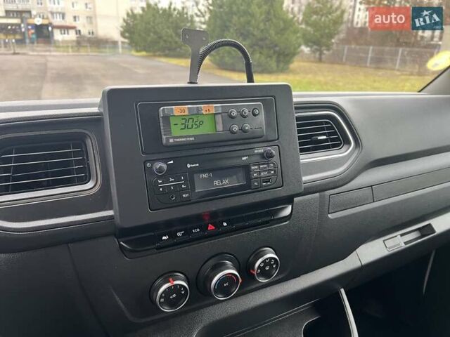 Білий Рено Мастєр, об'ємом двигуна 2.3 л та пробігом 215 тис. км за 19900 $, фото 15 на Automoto.ua