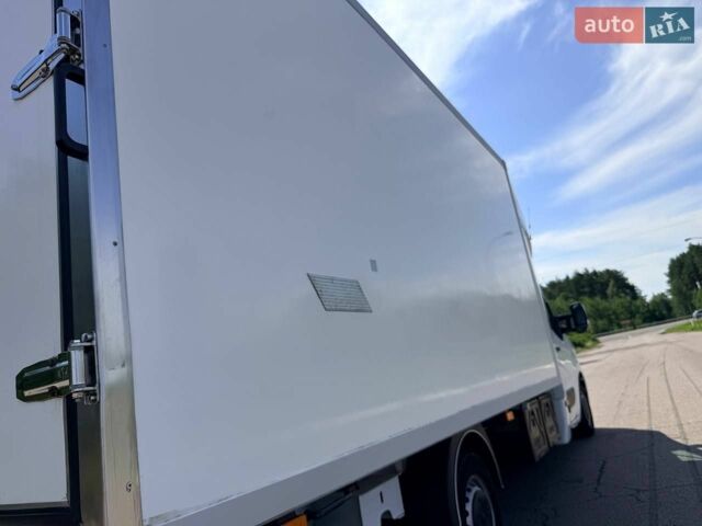 Белый Рено Мастер, объемом двигателя 2.3 л и пробегом 310 тыс. км за 27999 $, фото 43 на Automoto.ua