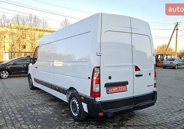 Белый Рено Мастер, объемом двигателя 2.3 л и пробегом 239 тыс. км за 24700 $, фото 4 на Automoto.ua