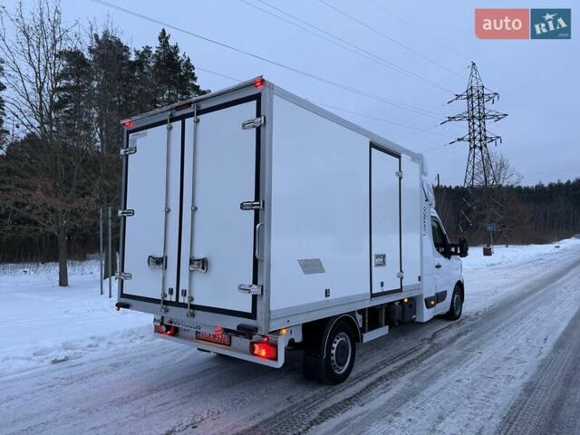 Белый Рено Мастер, объемом двигателя 2.3 л и пробегом 297 тыс. км за 25900 $, фото 14 на Automoto.ua