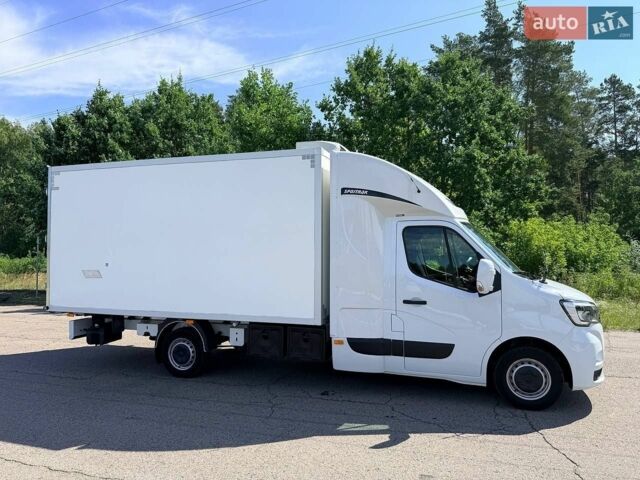 Белый Рено Мастер, объемом двигателя 2.3 л и пробегом 310 тыс. км за 27999 $, фото 11 на Automoto.ua